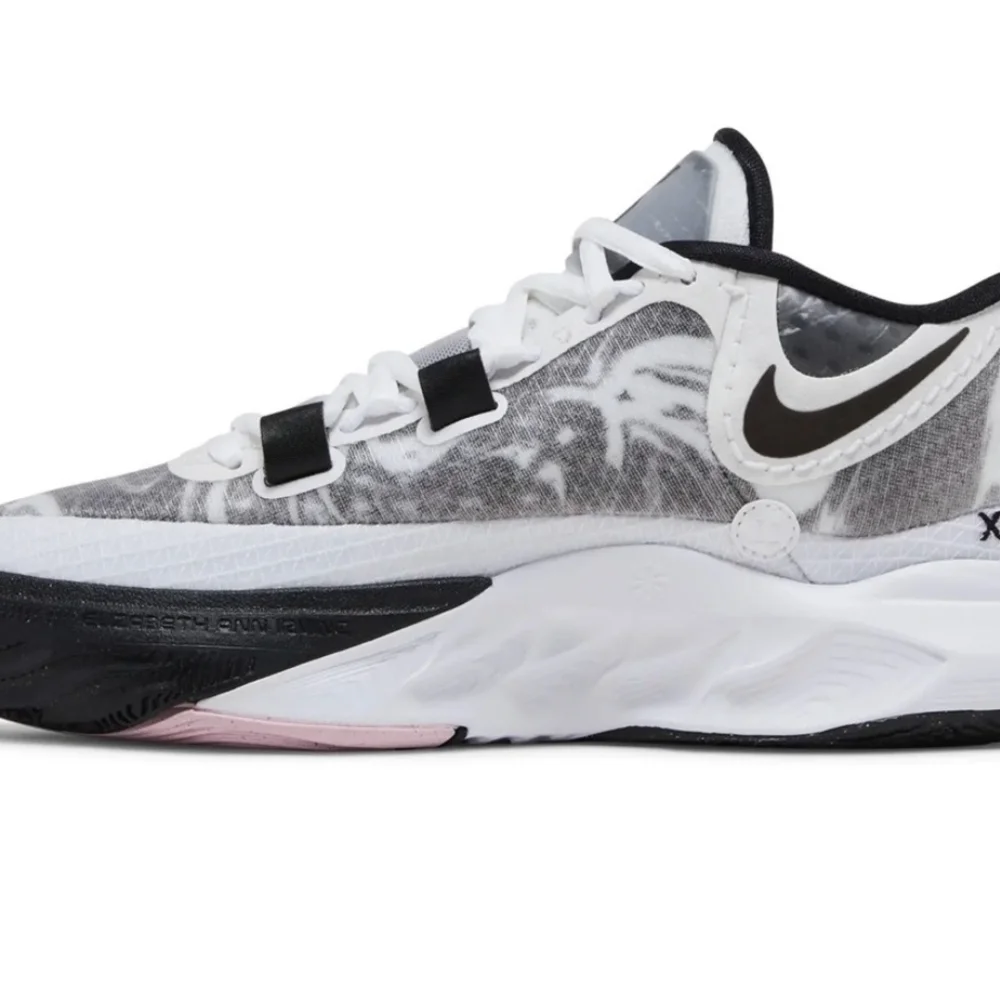NWT Nike Kyrie 8 GO Kids Sz 5Y White Black DQ8076-101 Low Top Cushioned B-Ball